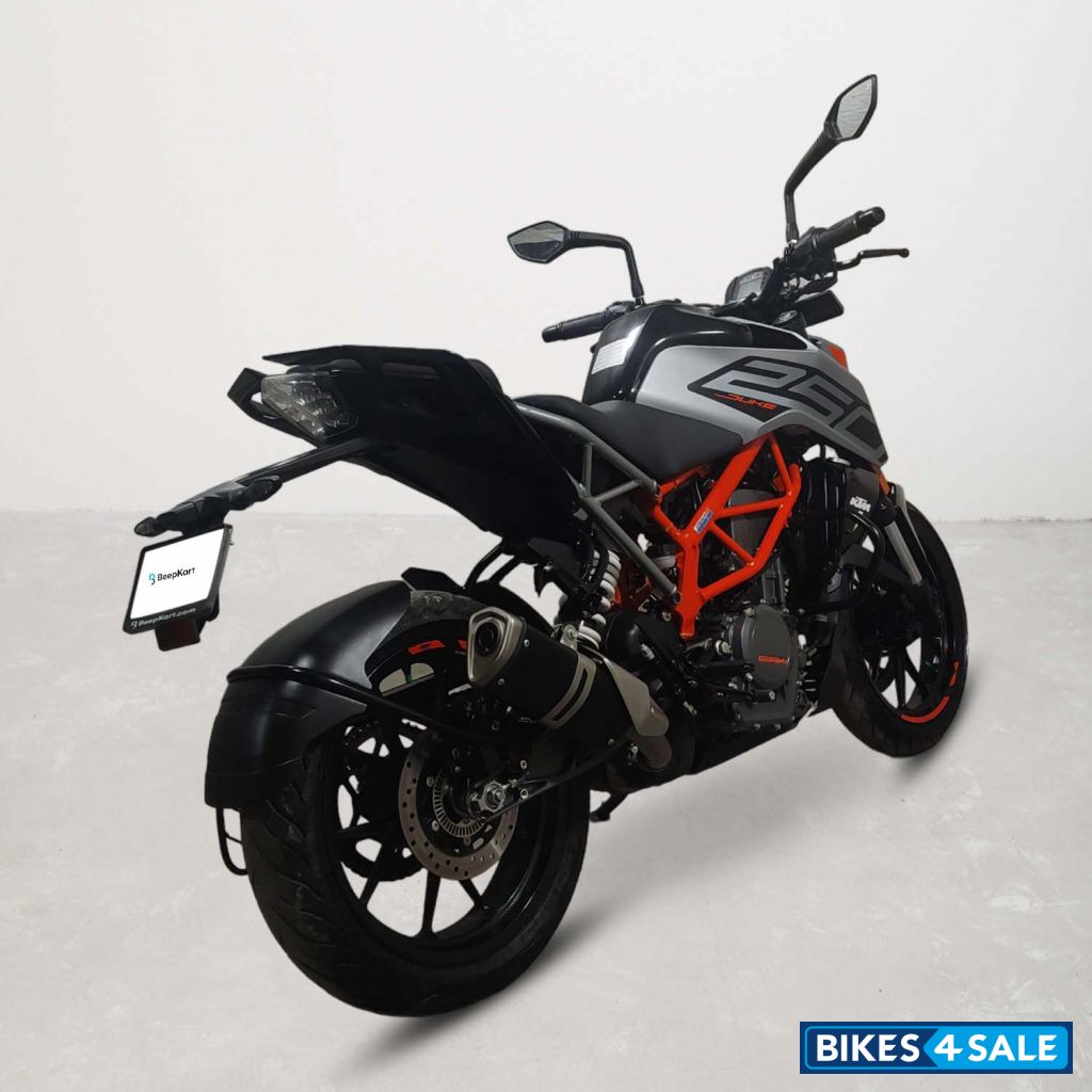KTM Duke 250