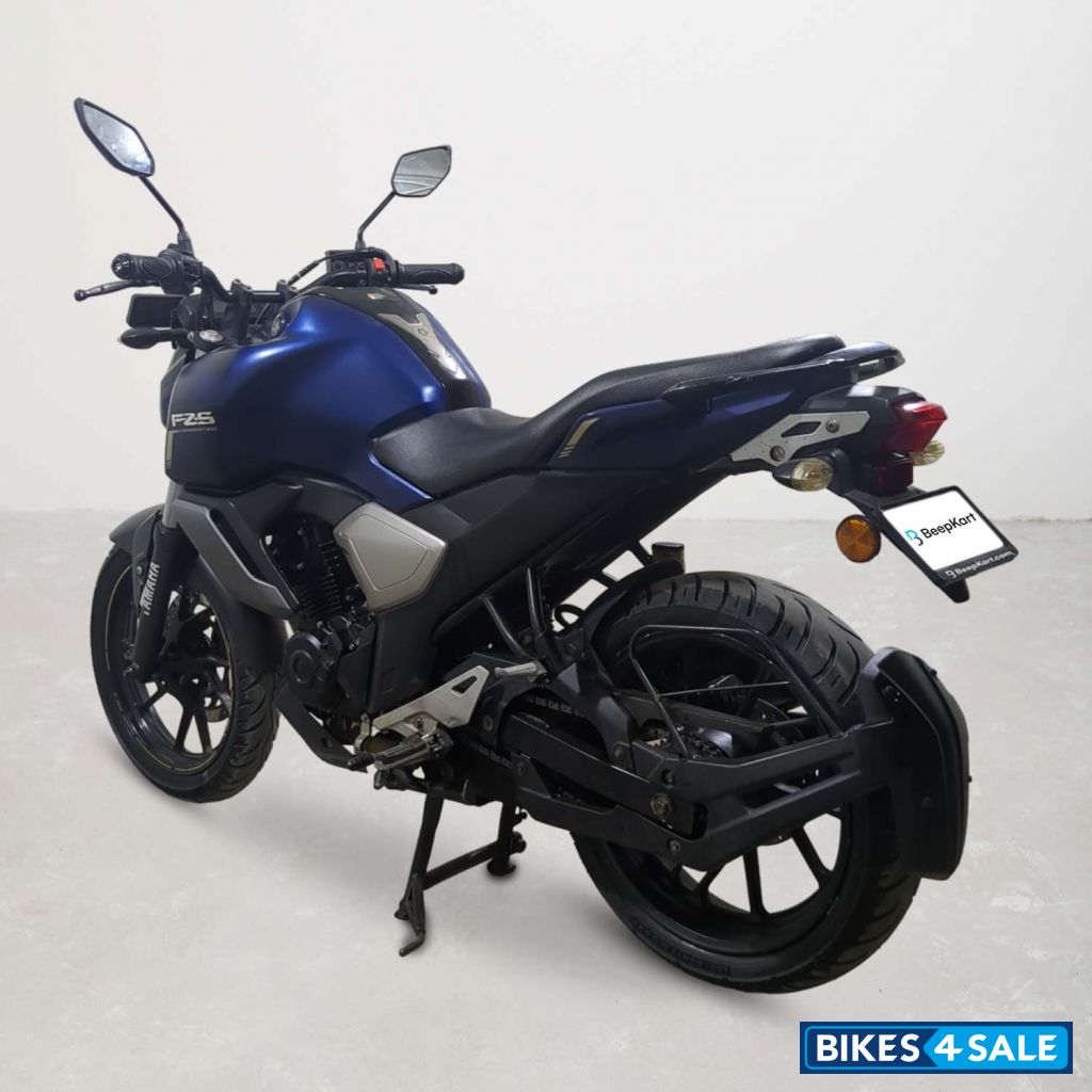 Yamaha FZ-S