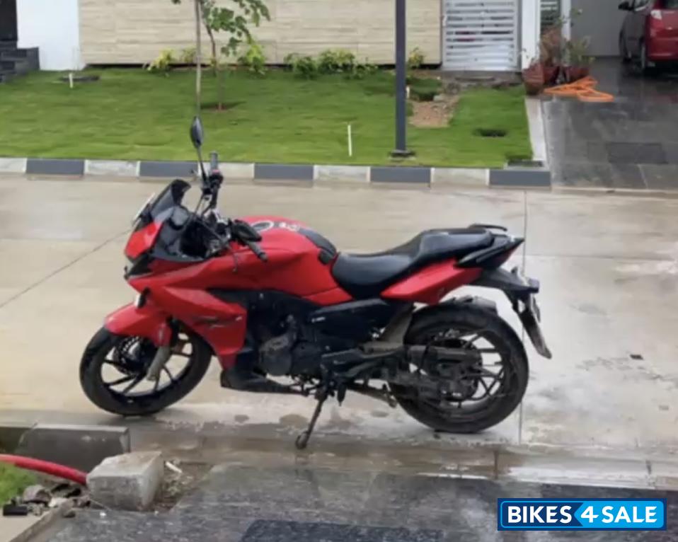 Hero Xtreme 200S Hero Xtreme 200S