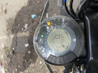 Black Husqvarna Svartpilen 250