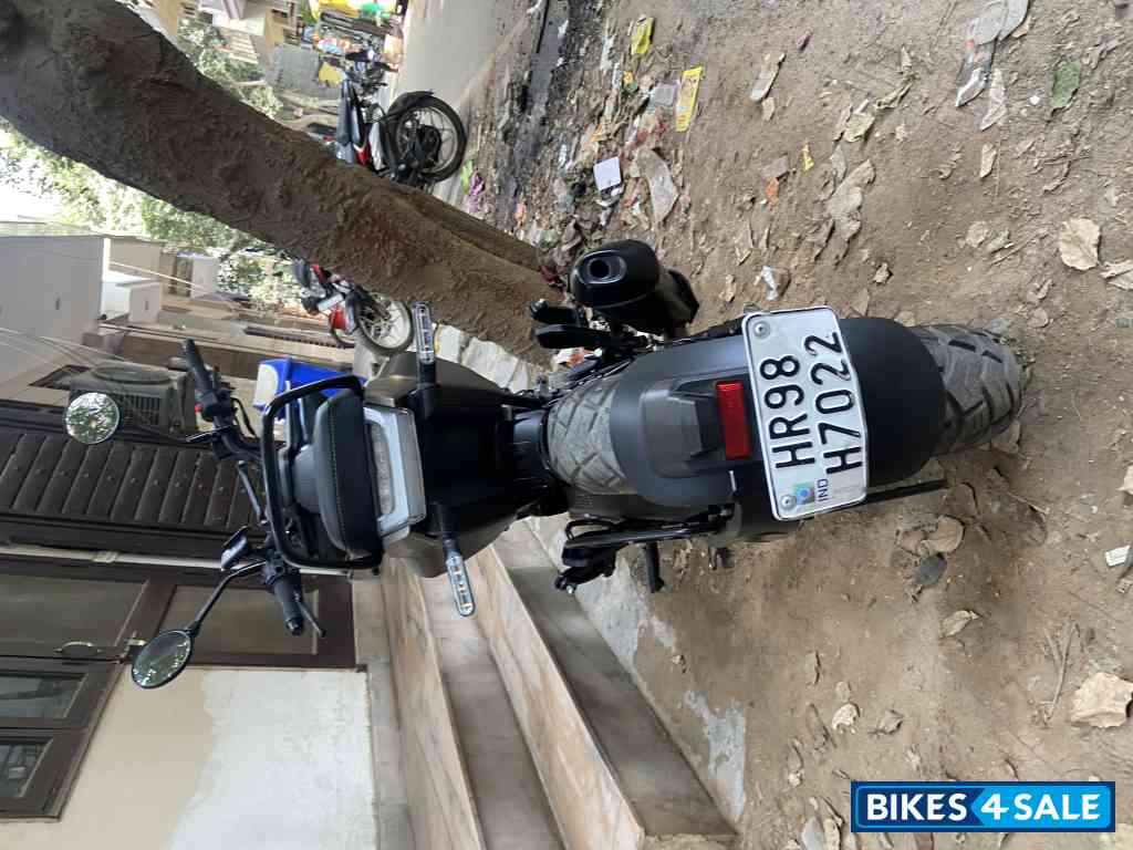 Black Husqvarna Svartpilen 250 Black Husqvarna Svartpilen 250