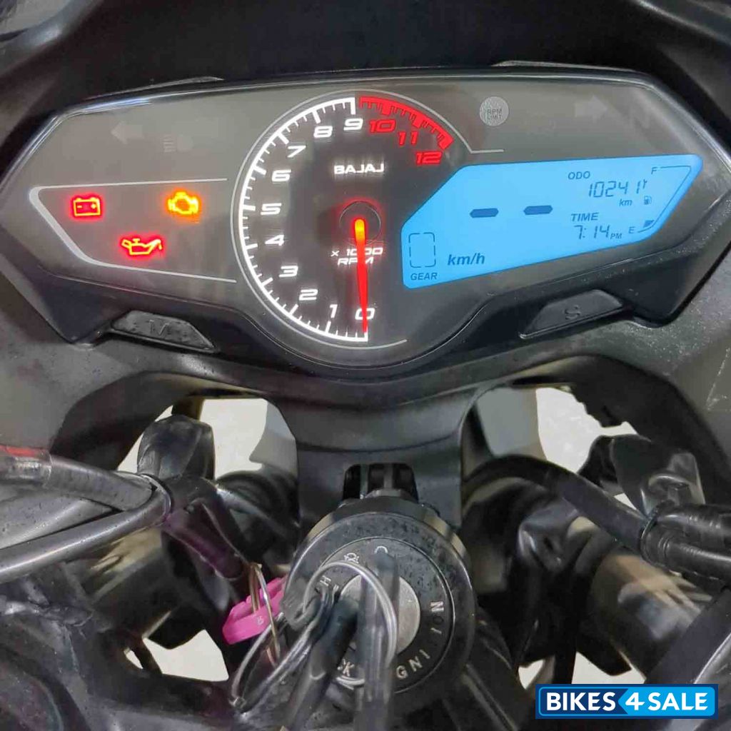 Bajaj Pulsar F250