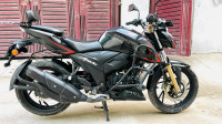 Black And Red TVS Apache RTR 200 4V 2022
