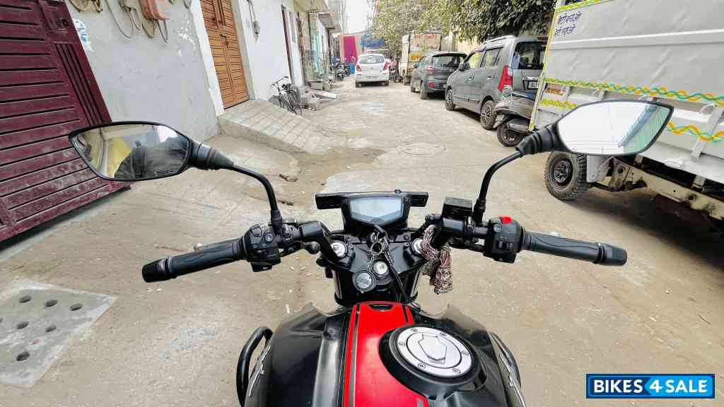 Black And Red TVS Apache RTR 200 4V 2022