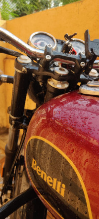 Benelli Imperiale 400