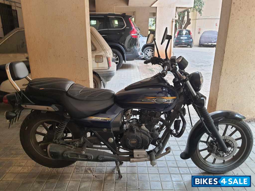Bajaj Avenger Street 150