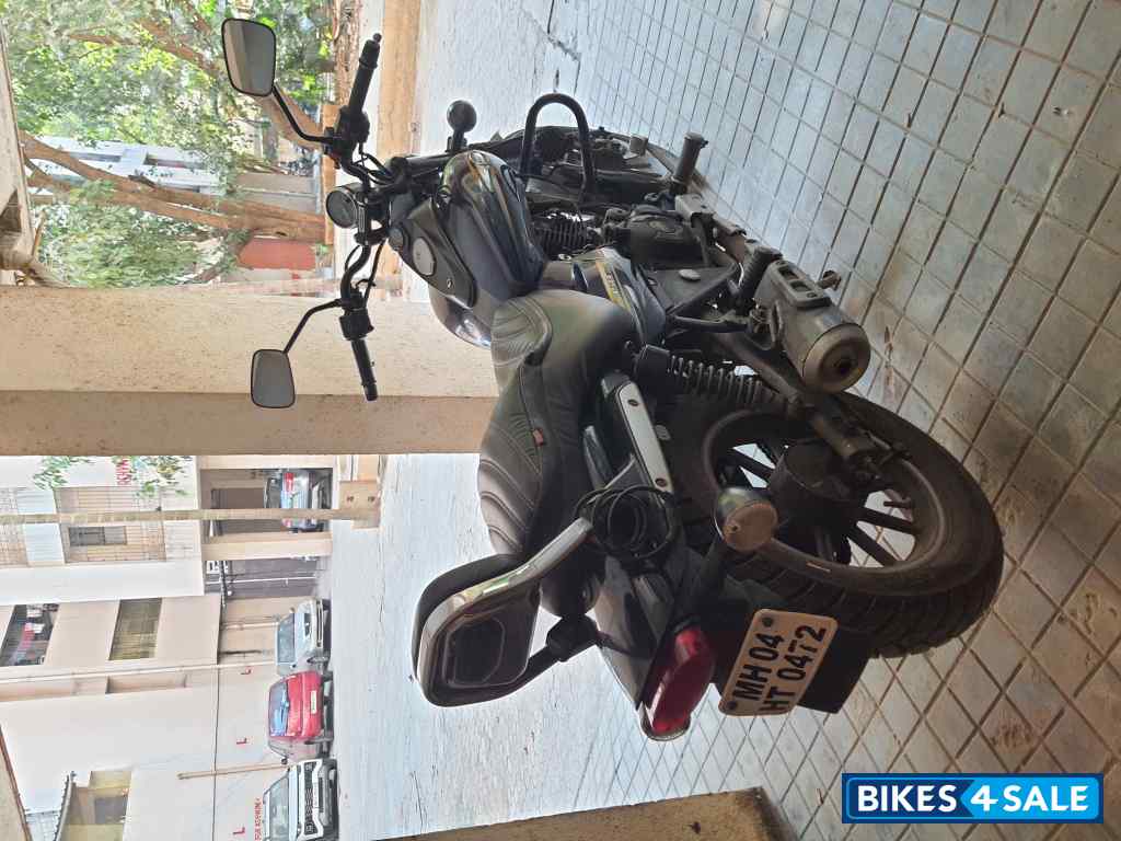 Bajaj Avenger Street 150