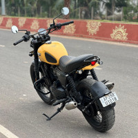 Yelling Yellow Yezdi Scrambler Single Tone