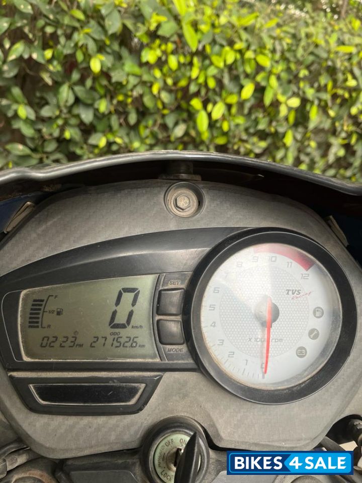 Blue TVS Apache RTR 160