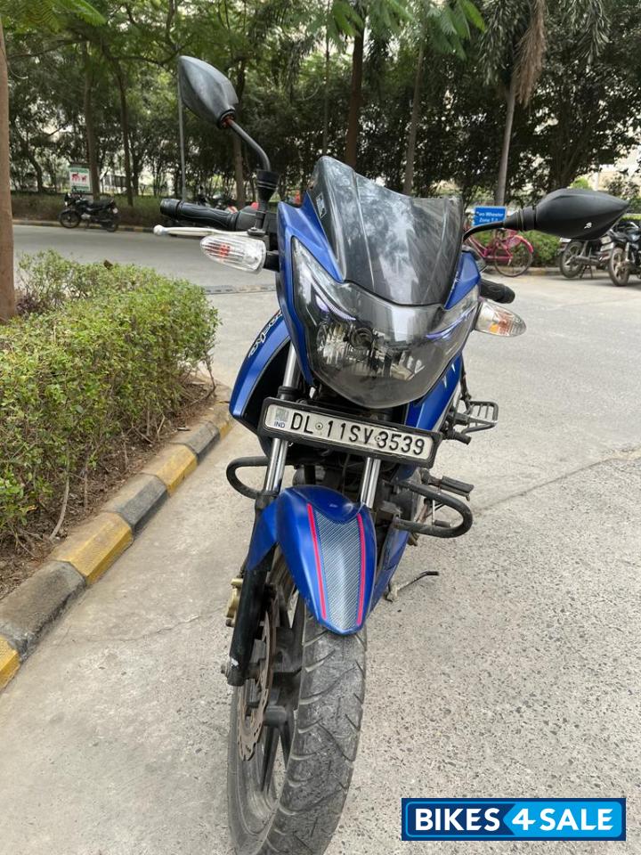 Blue TVS Apache RTR 160