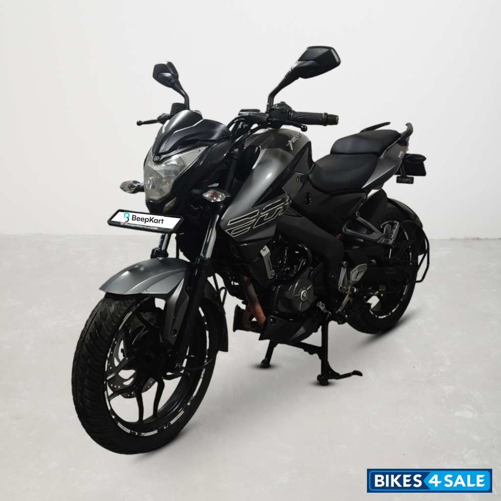 Bajaj Pulsar NS200