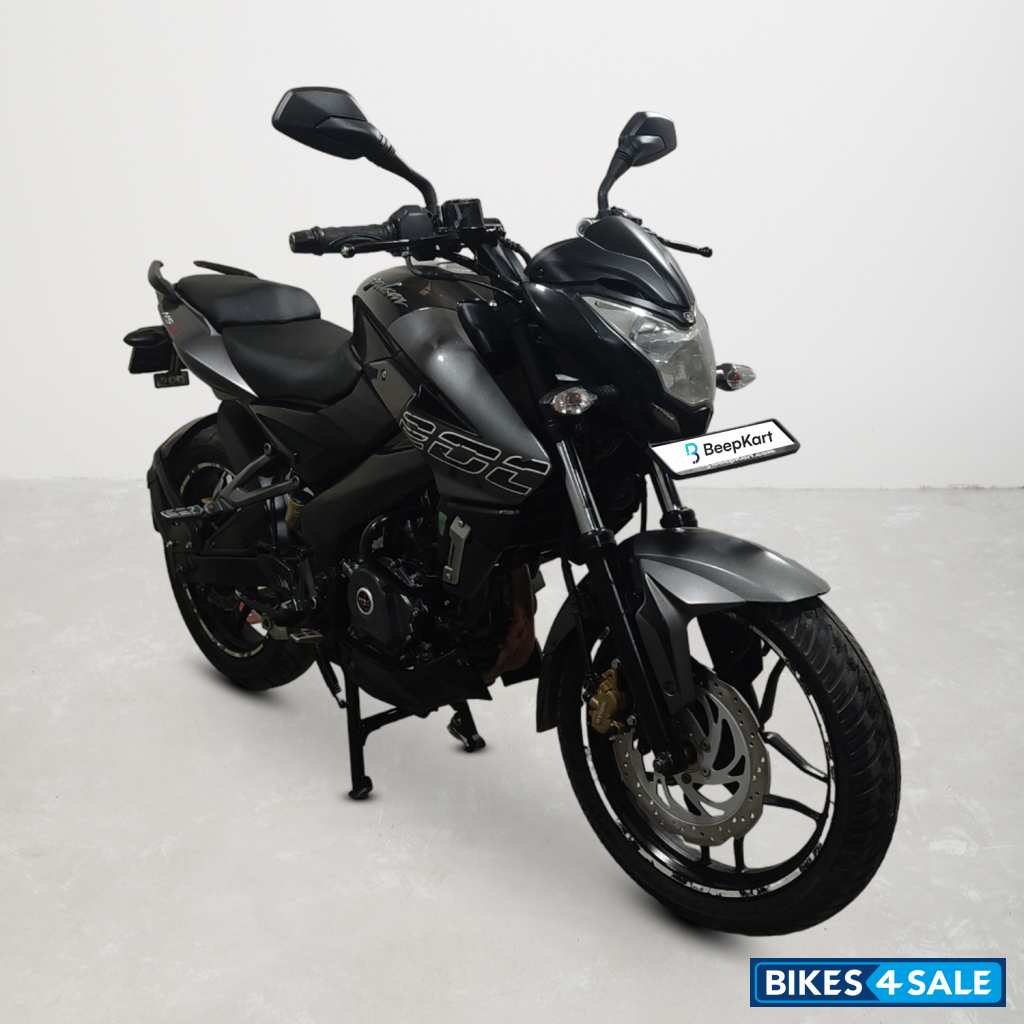 Bajaj Pulsar NS200
