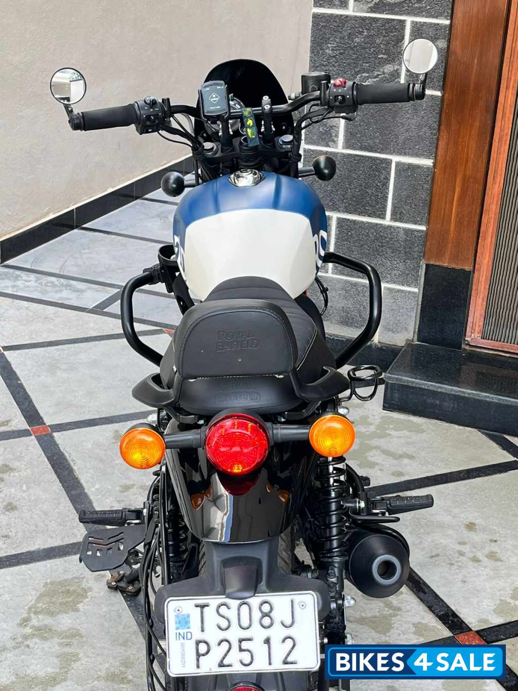 Blue Royal Enfield Hunter 350 Metro