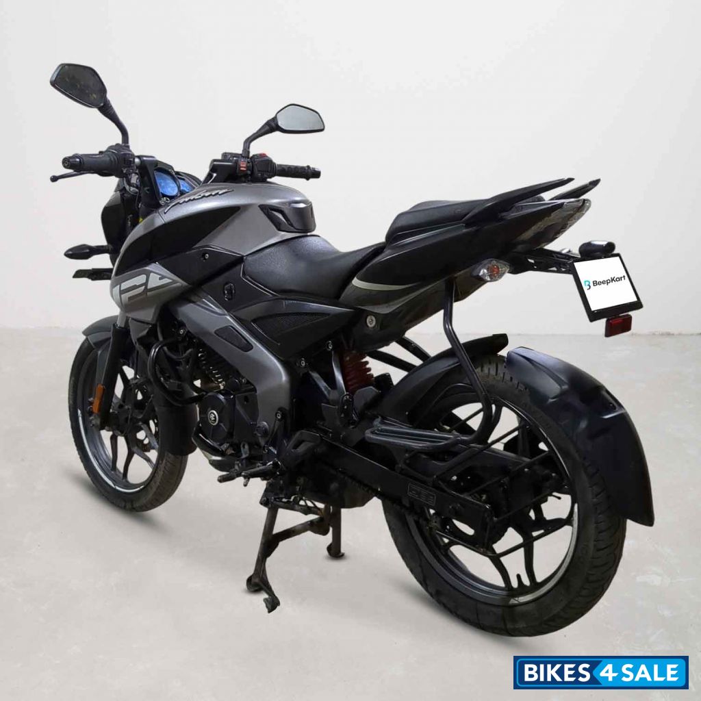 Bajaj Pulsar NS 125