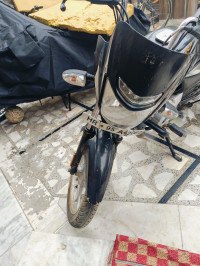 Bajaj Platina 100