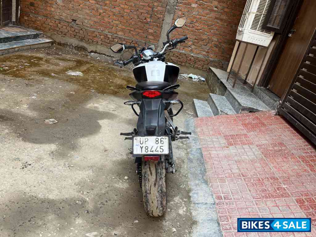 KTM Duke 200