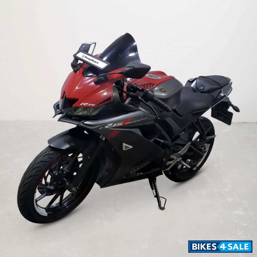 Yamaha YZF R15 V3