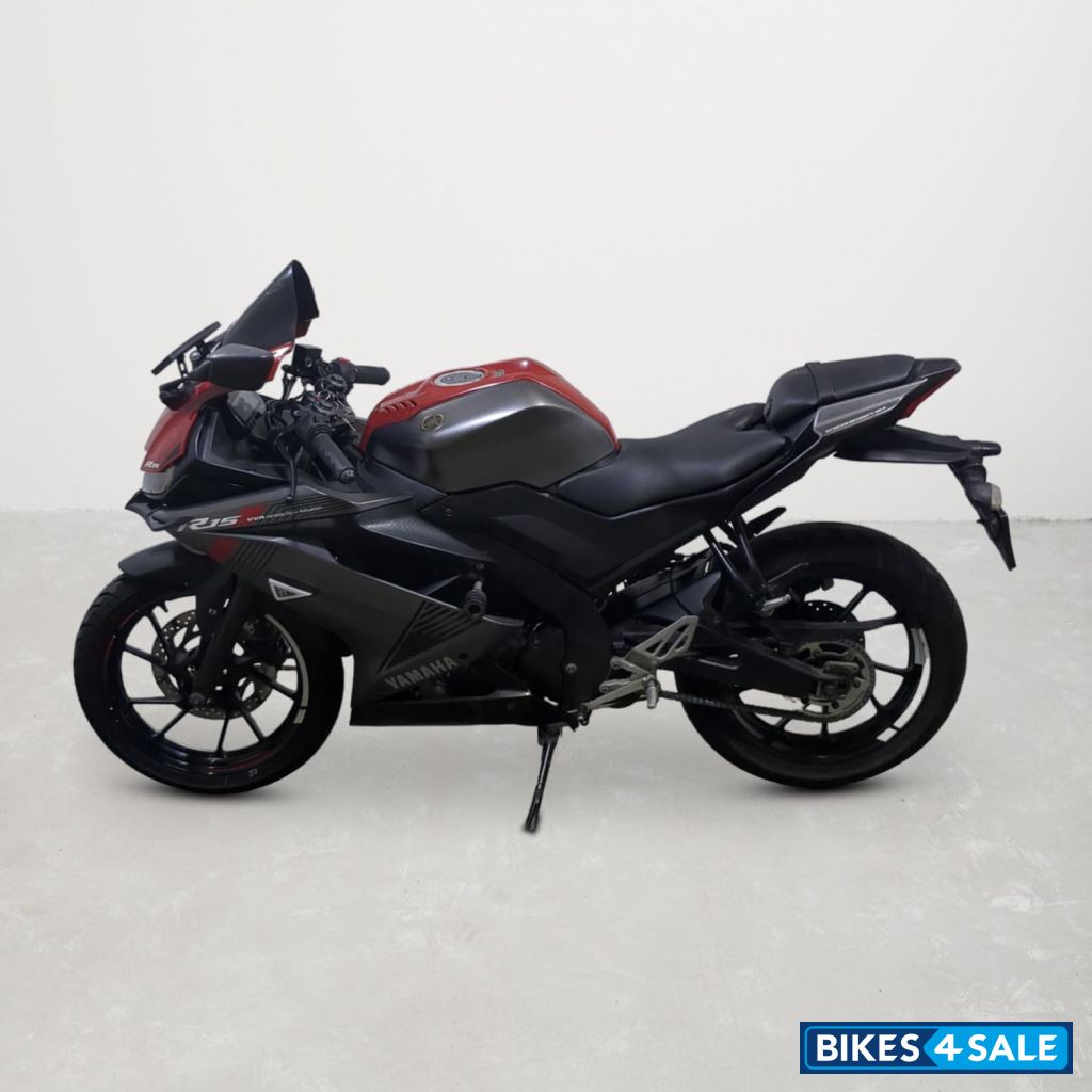 Yamaha YZF R15 V3