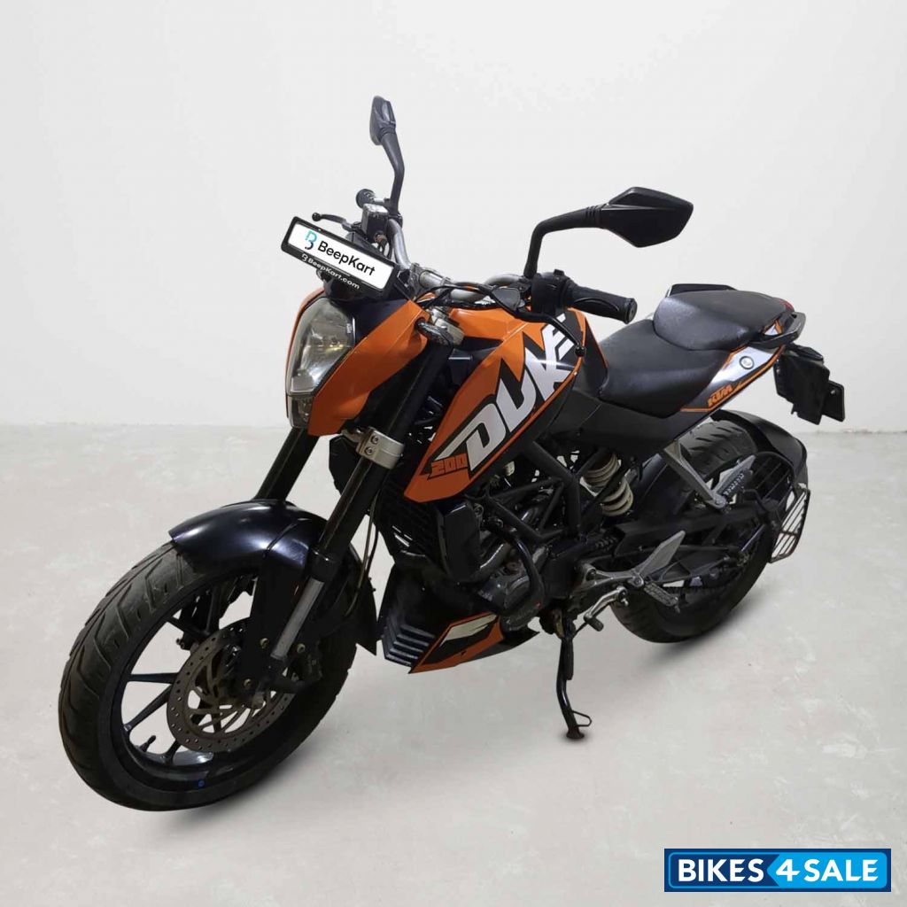 KTM Duke 200