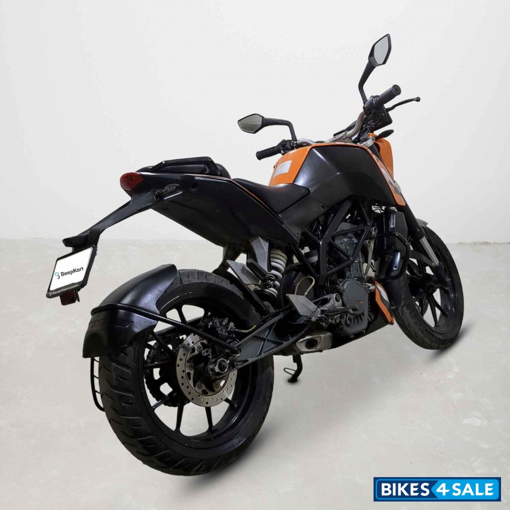KTM Duke 200