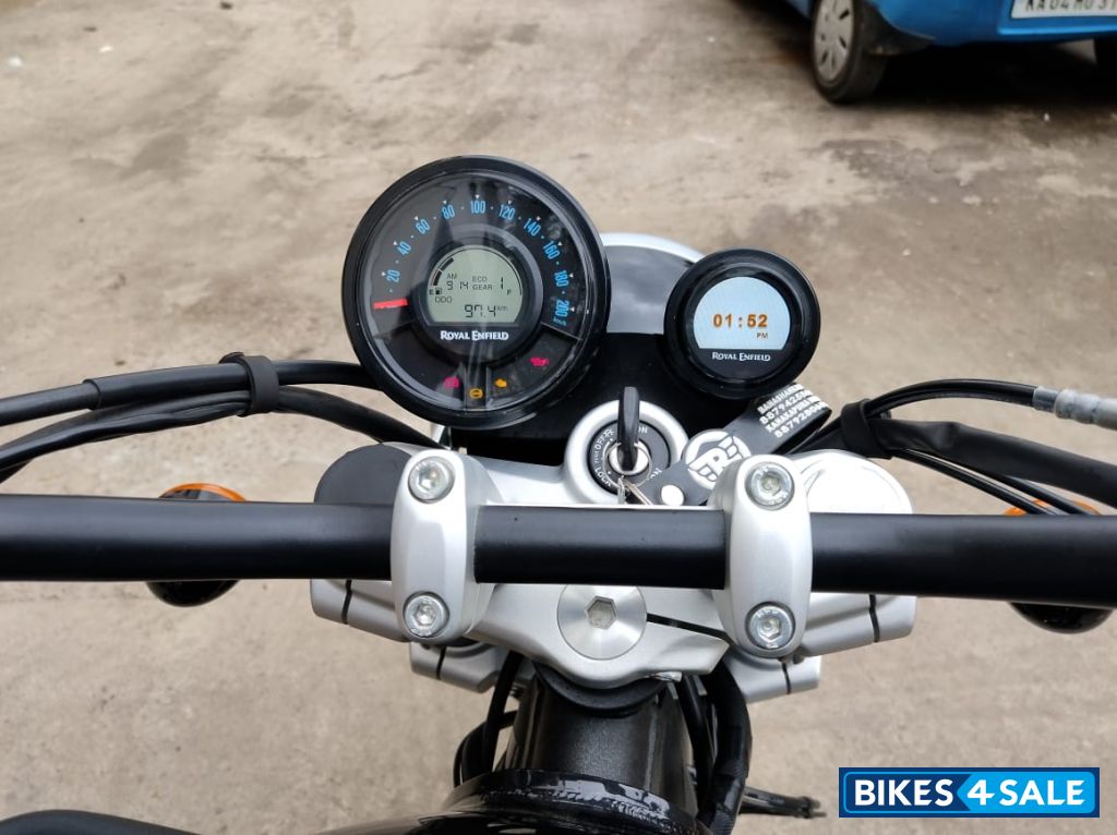 Astral Black Royal Enfield Super Meteor 650