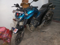 Yamaha FZ25