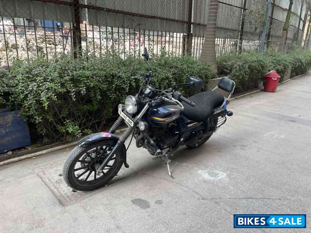 Bajaj Avenger Street 150