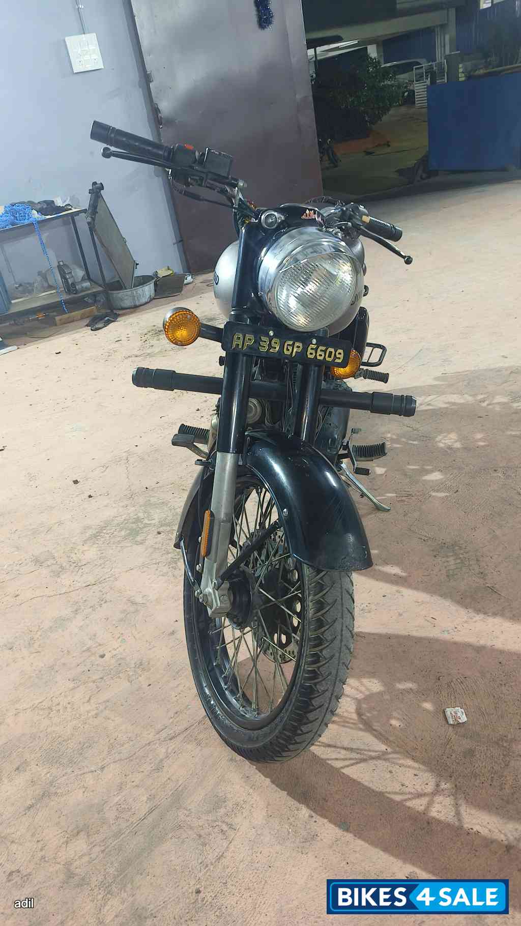 Royal Enfield Classic 350 Single Channel BS6