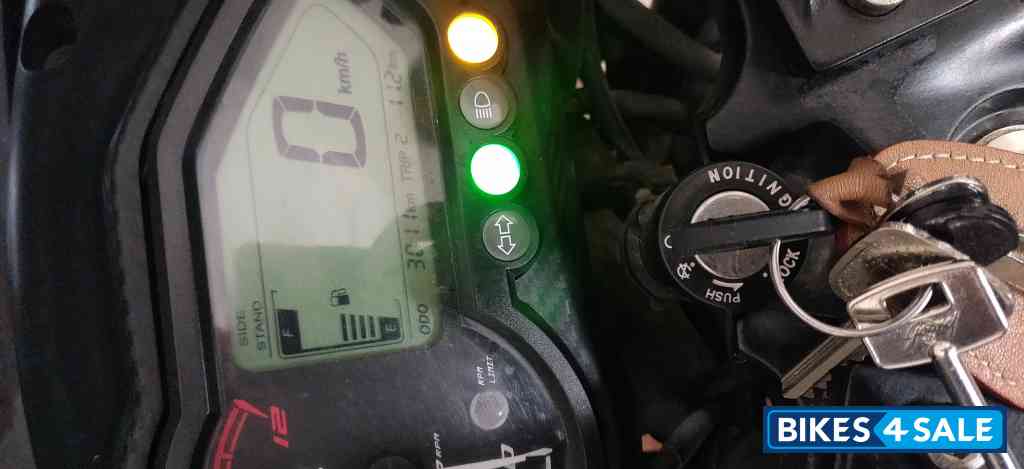 Bajaj Pulsar 125 Carbon Fibre Disc Split Seat