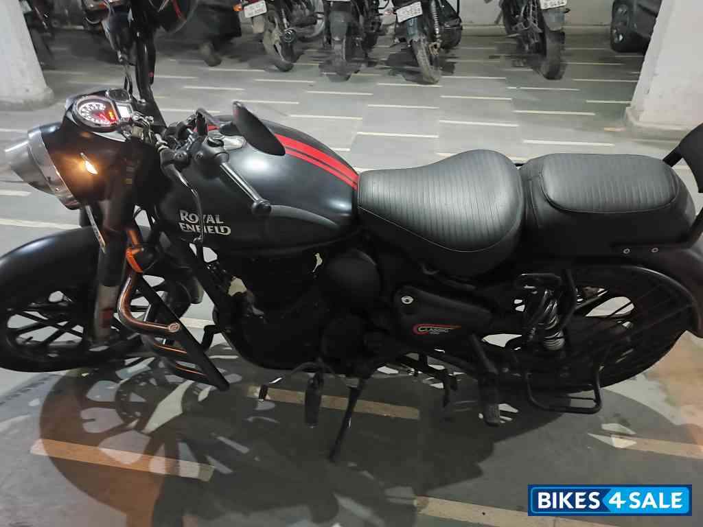 Royal Enfield Classic 350 Dual Channel BS6