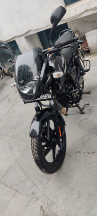 Bajaj Pulsar 125 Neon BS6 2022 Model