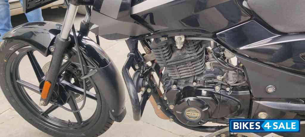 Bajaj Pulsar 125 Neon BS6 Bajaj Pulsar 125 Neon BS6