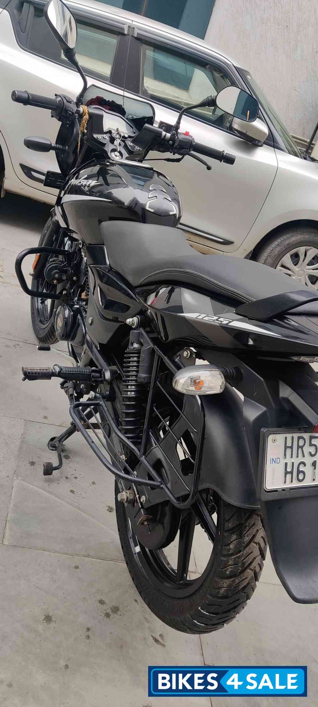 Bajaj Pulsar 125 Neon BS6 Bajaj Pulsar 125 Neon BS6