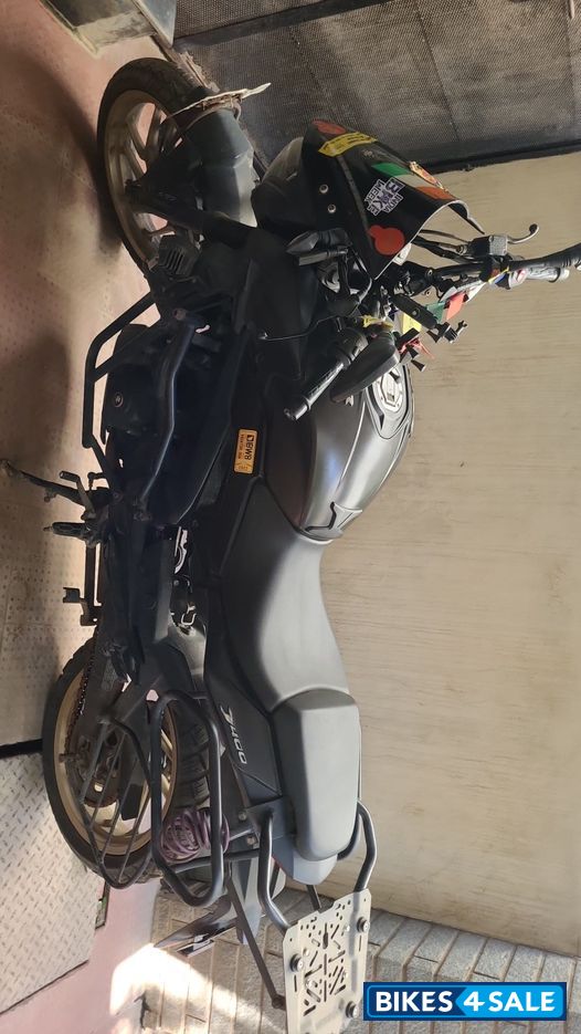 Bajaj Dominar 400 Disc