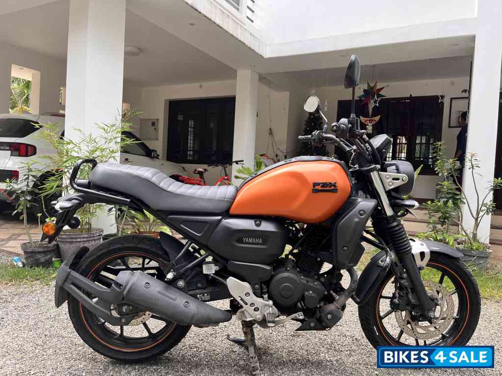 Matte Copper Yamaha FZ-X