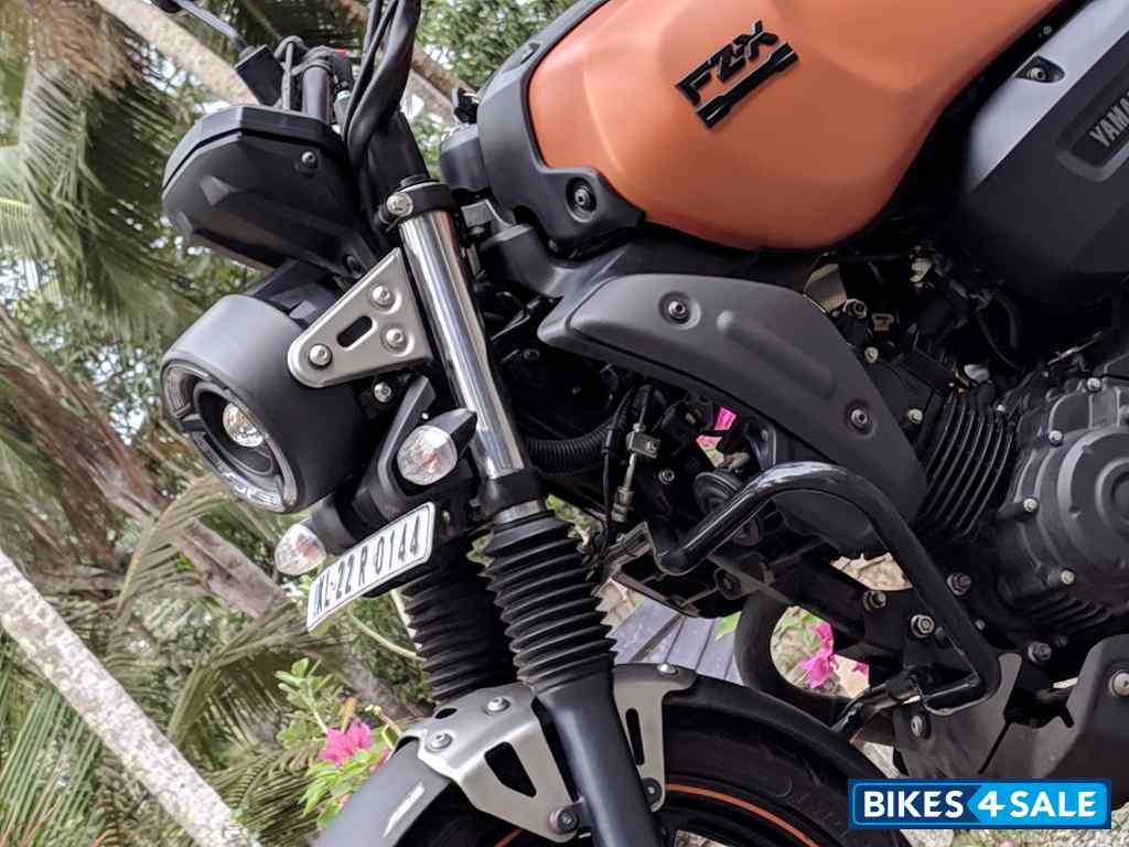 Matte Copper Yamaha FZ-X