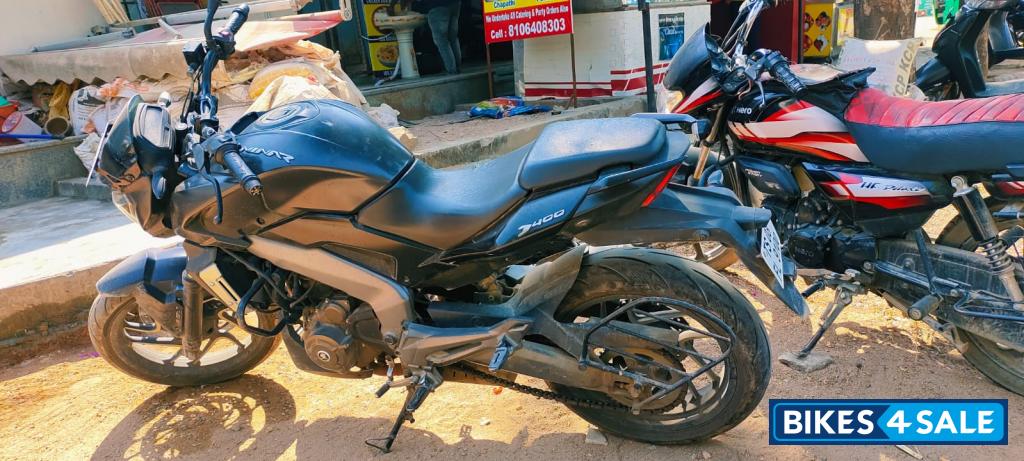Bajaj Dominar 400