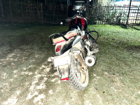Bajaj V15