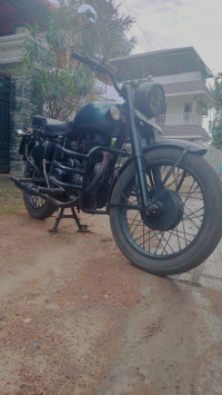 Royal Enfield Bullet 350