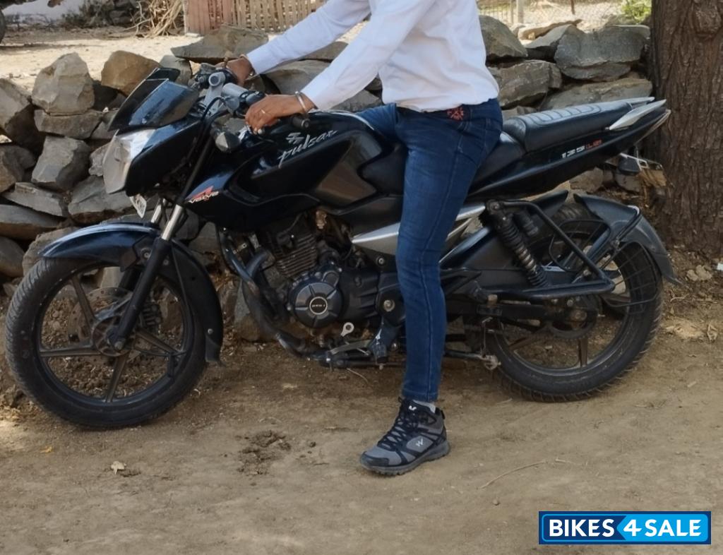 Bajaj Pulsar 135LS
