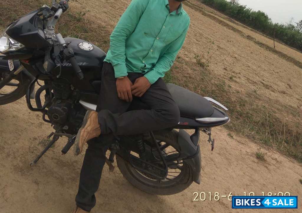 Bajaj Pulsar 135LS