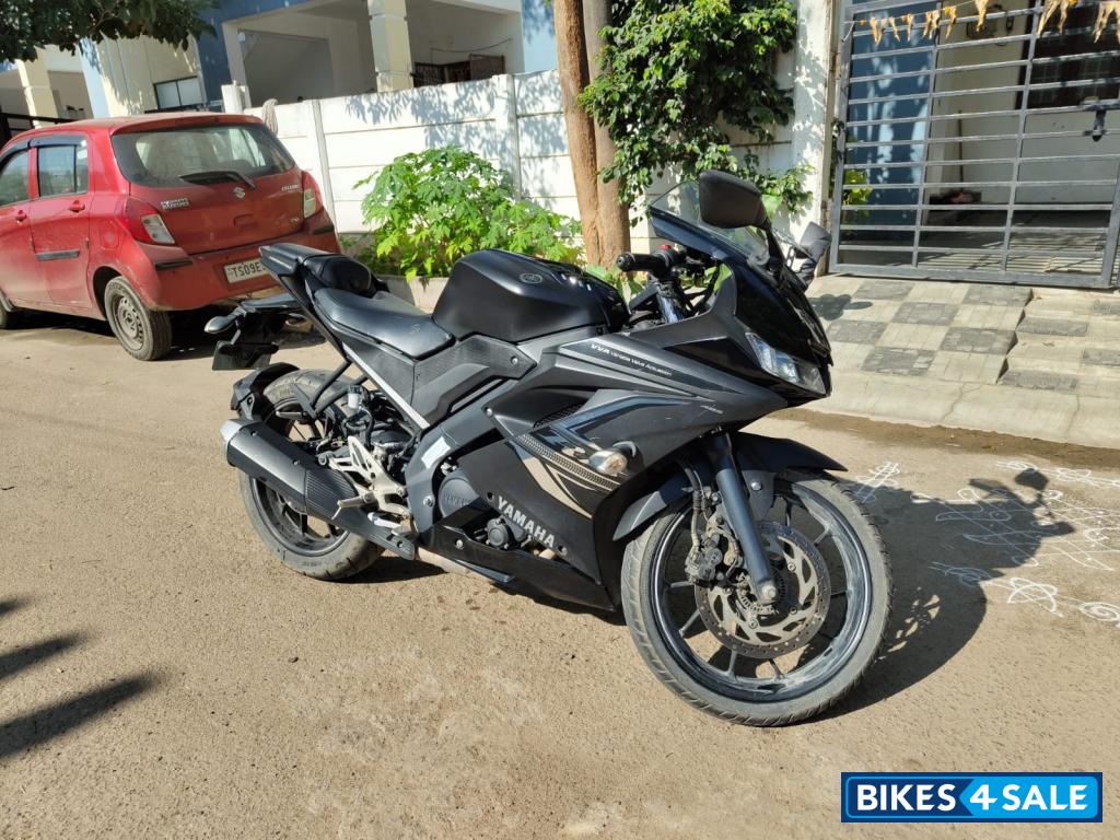 Midnight Black Yamaha