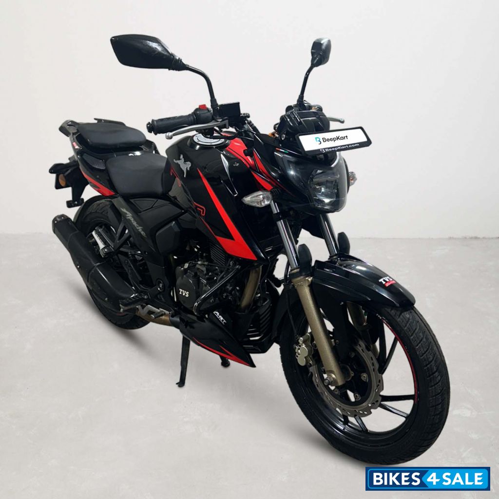 TVS Apache RTR 200 4V