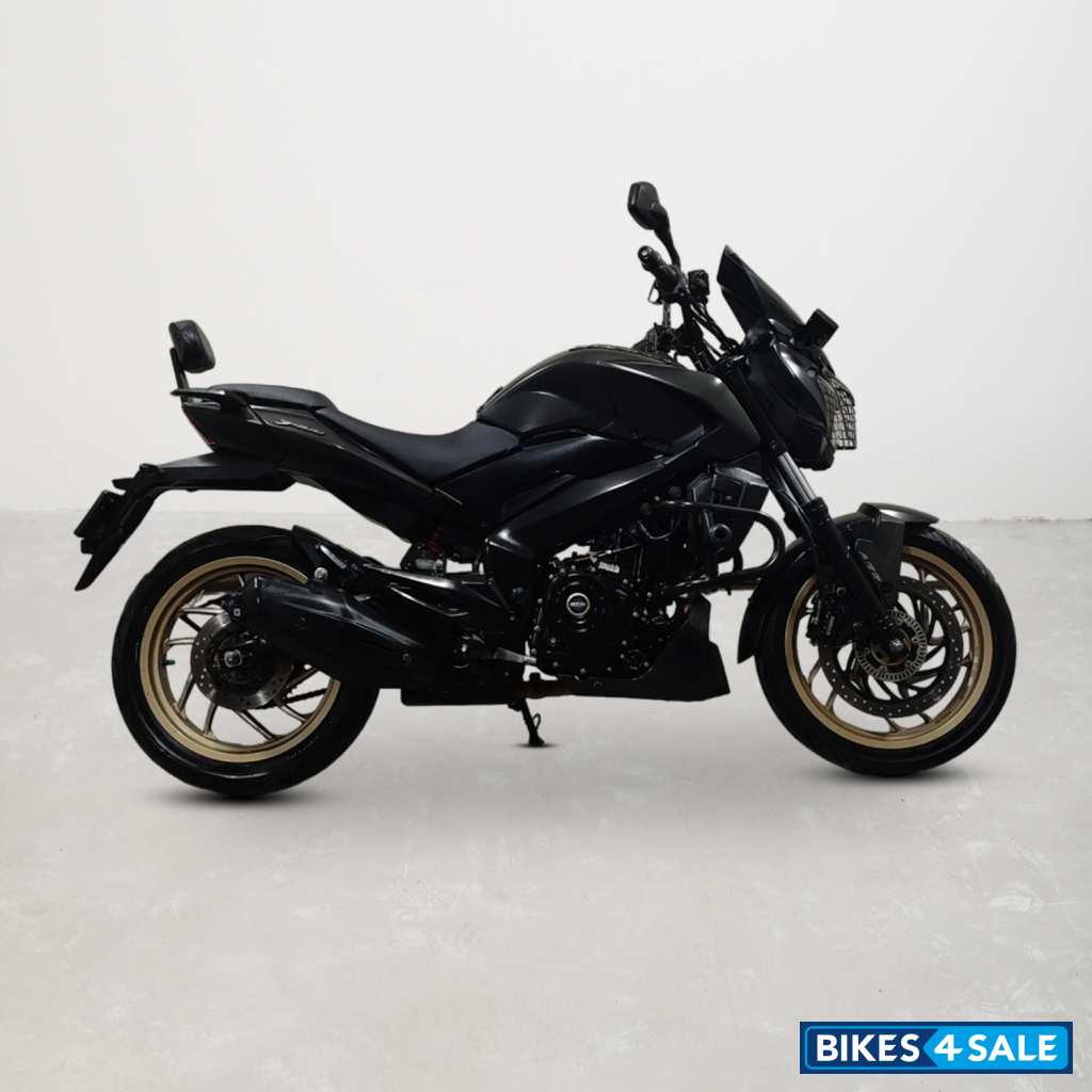 Bajaj Dominar 400