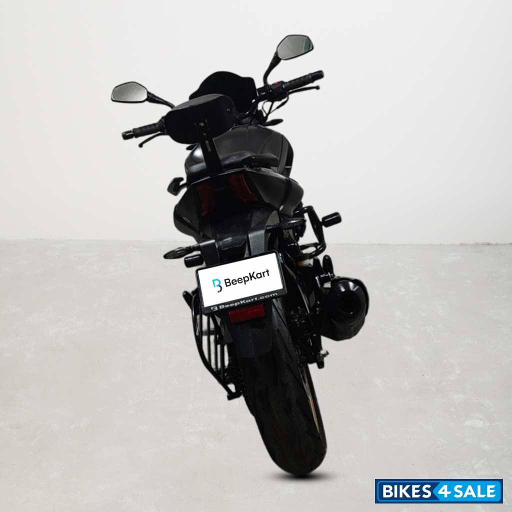 Bajaj Dominar 400