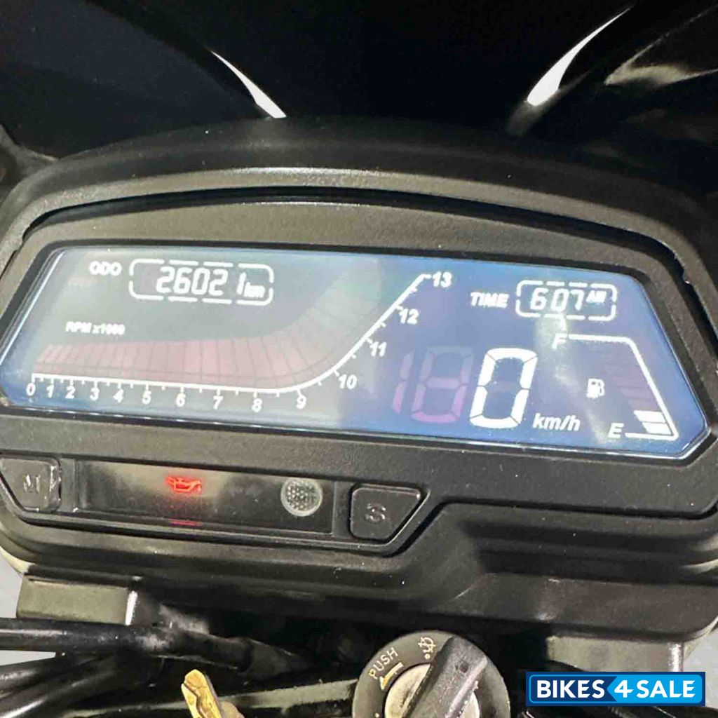 Bajaj Dominar 400