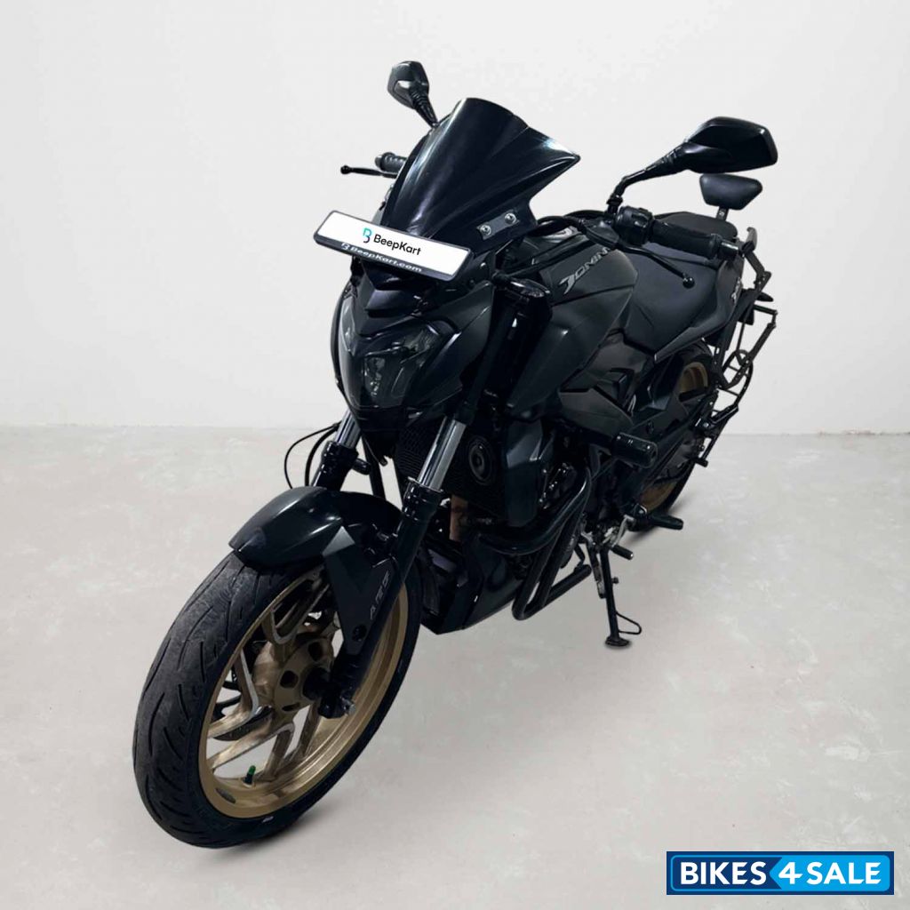 Bajaj Dominar 400