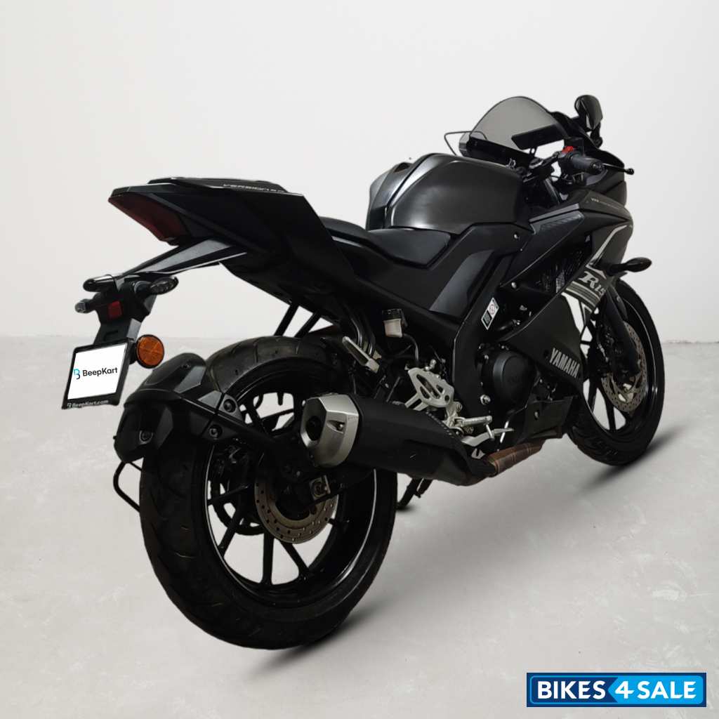 Yamaha YZF R15 V3