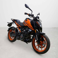 KTM Duke 200