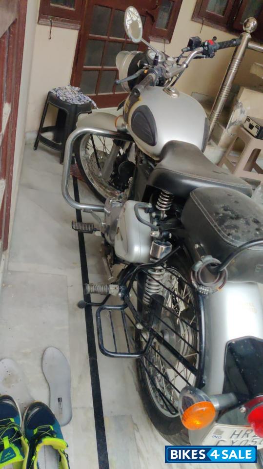 Royal Enfield Classic 350